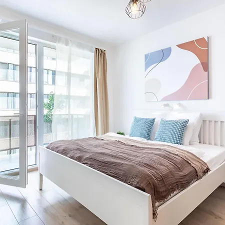 - Balcony - Stylish - Bright - Comfortable Apartament